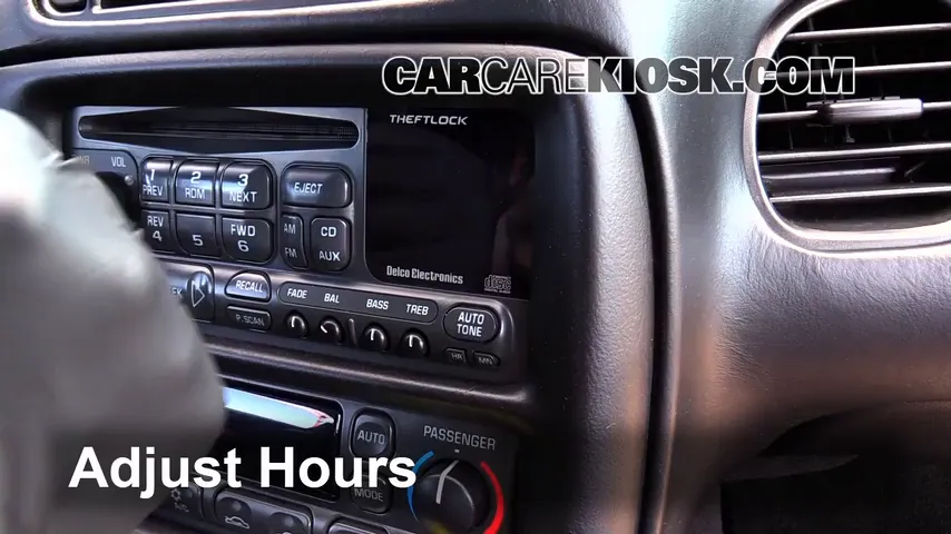 2002 Chevrolet Corvette 5.7L V8 Convertible Clock